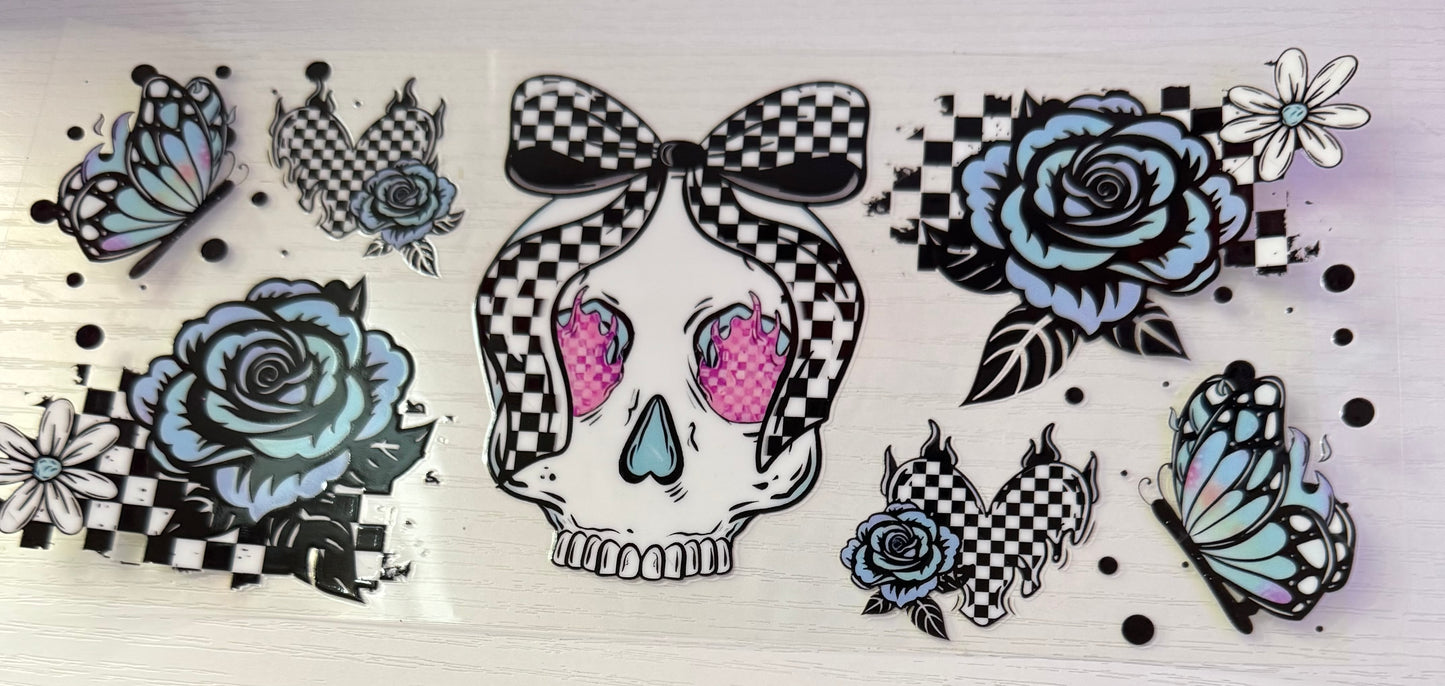 checkered/skulls